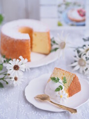 ふわふわシフォンケーキでティータイム