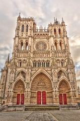Fototapeta na wymiar Amiens Cathedral, HDR Image