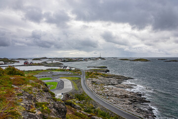 Obraz premium Street to Henningsvær on lofoten islands