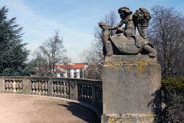 Fototapeta premium Terrasse mit Blick auf den Kurpark Bad Dürkheim