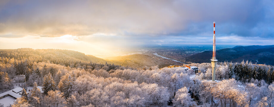 Panoramic view of Heidelberg and K&ouml;nigstuhl mountain in winter, Forest of Odes, Baden-W&uuml;rttemberg, Germany	