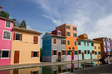 Fototapeta na wymiar colorful houses in the old city