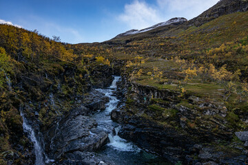 Naklejka na ściany i meble River in the canyon near the Gorsabrua in Norway
