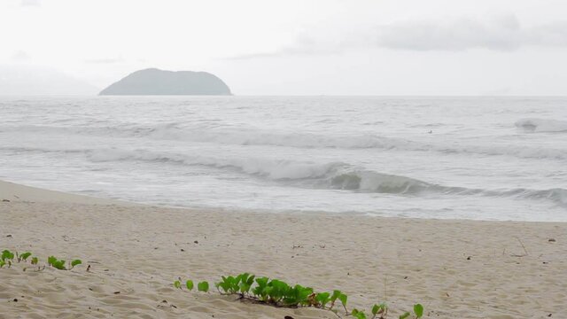 Vista para o Mar. Praia da Jur&eacute;ia. 