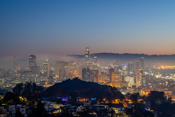 Fototapeta premium Corona Heights Park at Sunrise