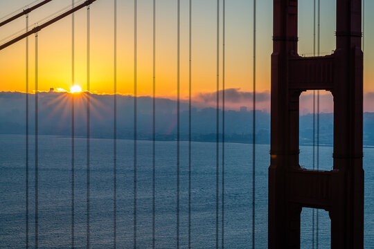 Daybreak over San Francisco from Battery Spencer © Chris
