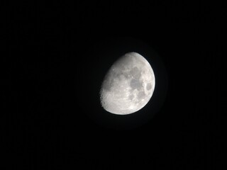 luna en cuarto creciente