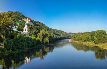 Fototapeta na wymiar Seversky Donets River near the Svyatogorsk lavra in Ukraine