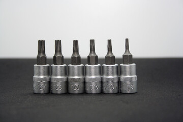 A set of bits of different sizes for screwdrivers.