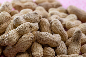 背景素材　節分　豆まき　落花生