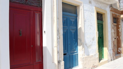 Portes colorées à Malte