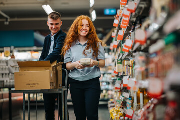 Re-stocking the supermarket shelves