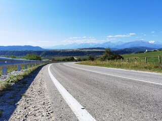 road to the mountains
