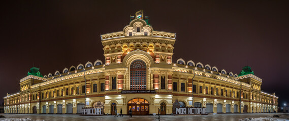 Night view of the Main Fair House. Ensemble of the Nizhny Novgorod Fair