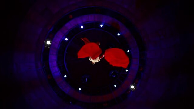 Aerial acrobat shows his show