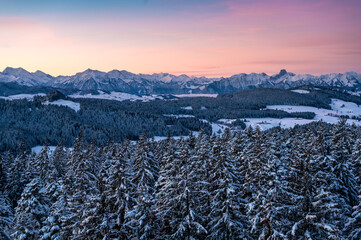 Niesen and Stockhorn at dawn in winter