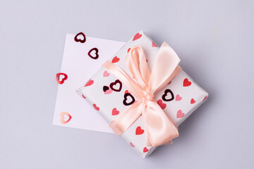 Holiday Gift Box and White Blanck Mock Up Holiday Background Copy space Red Confetti