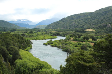 Fototapeta na wymiar Patagonia Chilena - Futeleufú