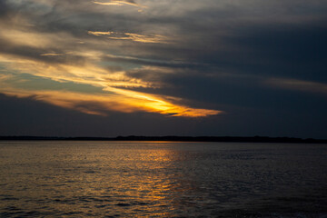 Atardecer Río Amazonas