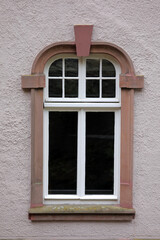Fenster (Gebäude-Fenster)