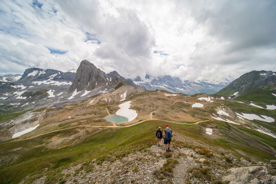 une randonn&eacute;e avec Vue sur le Col du Palet, Vanoise, Alpes, France