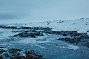 waves of the arctic ocean