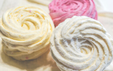 Natural marshmallows with berry and fruit flavor