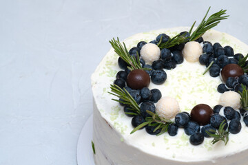 Cake Milchmadchen. Milk girl cake with blueberries