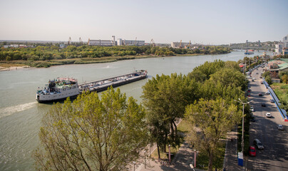 Obraz premium Ships go along the Don River past Rostov-on-Don