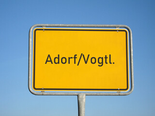 Ortsschild Adorf/Vogtl.