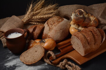 Composition with variety of bread
