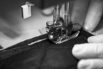 Sewing; Cucito