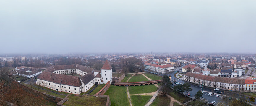 Aerial photo of Sarvar, Nadasdy castle