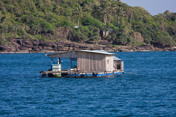 Fototapeta na wymiar Floating house on the island of Phu Quoc, Vietnam, Asia