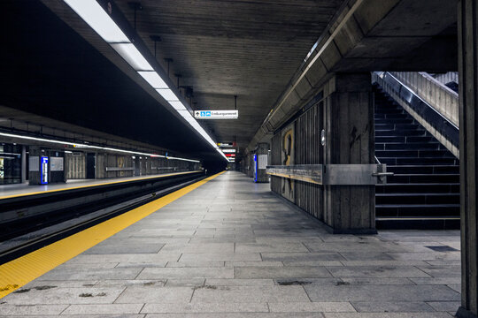 M&eacute;tro, Montr&eacute;al