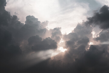 Obraz premium ray of light in the sky