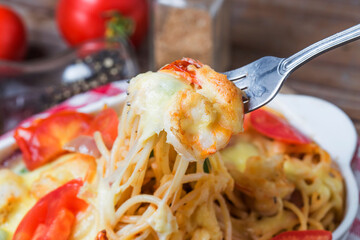 dinner tomato dish green vegetable