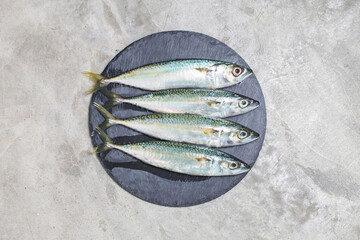 raw mackerel with spices