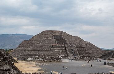 The Pyramid of the Moon  6