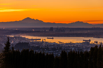 Fototapeta na wymiar Mount Baker and The Twins at sunrise - Vancouver, BC Canada from Cypress Bowl Viewpoint travel and tourism
