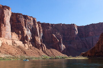 Fototapeta na wymiar Raft Tour in Glen Canyon