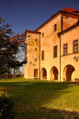 Fototapeta na wymiar Schloß Grafenstein, Burg Grabstejn, Tschechische Republik, Böhmen, Nordböhmen