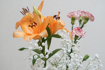 Fototapeta na wymiar lily flower arrangement