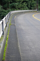 Road on overpass curving to the right