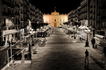 Obraz premium Tarragona de noche