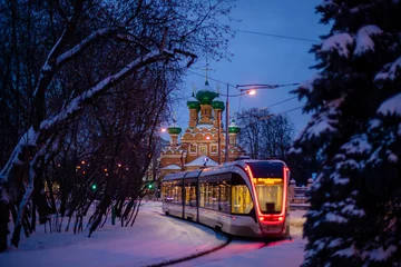 Keuken spatwand met foto tram in the snow © Denis DZph Zakharov
