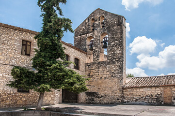 Obraz premium Paisaje mediterráneo del Penedés. Castellet y la Gornal