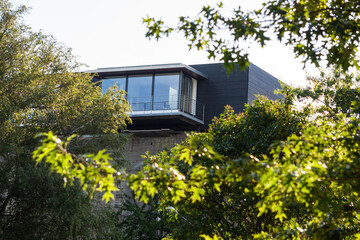 Teil eines modernen Geb&auml;udes