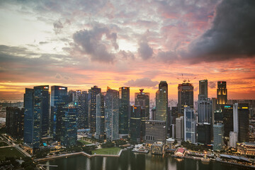 Fototapeta premium Business district modern building at dusk, Singapore city skyline
