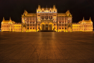 Fototapeta na wymiar Hungarian Parlament Building, Budapest, Hungary, 2017